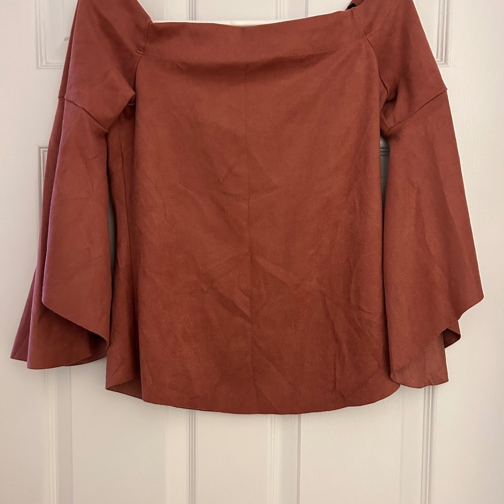 Off Shoulder, Flowy Sleeves Rose Top